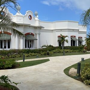 Meet your Posher, Martha